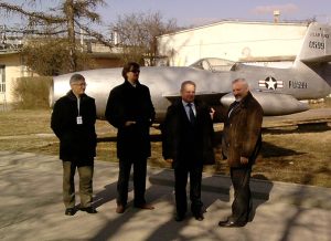 Od lewej: dr hab. inż. Cezary Galiński, mgr inż. Marcin Gawroński, prof. dr inż. Vołodymir Kharchenko, dr inż. Krzysztof Szafran.