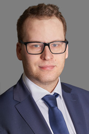 dr inż. Adam Okniński