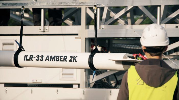 ilr-33 amber 2k